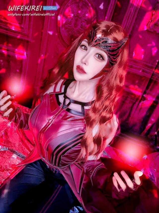 WifeKirei cos原神多莉引争议:成人化演绎幼态角色遭社区批评