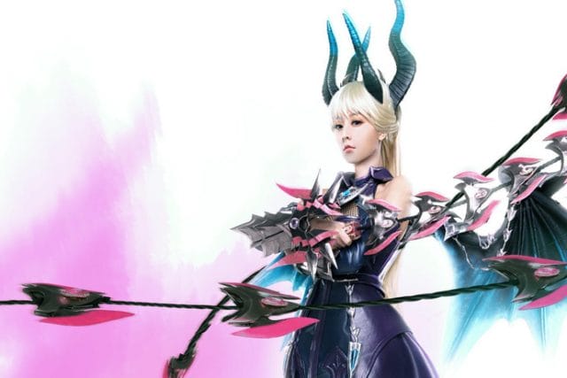 Cindy cos洛奇链刃师：魔幻与飒爽并存的游戏角色还原