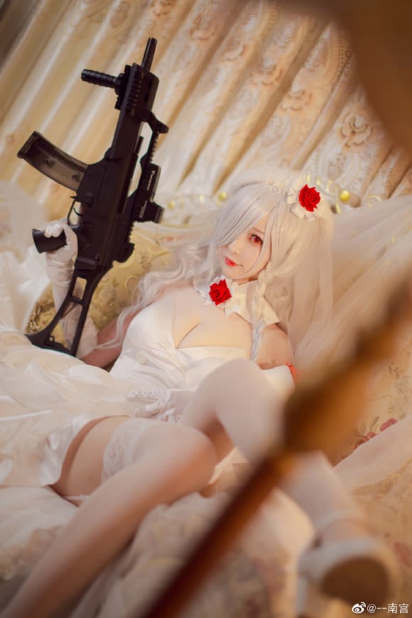 南宫COS少女前线G36C白色情人节礼服 迈出步伐的你造型还原
