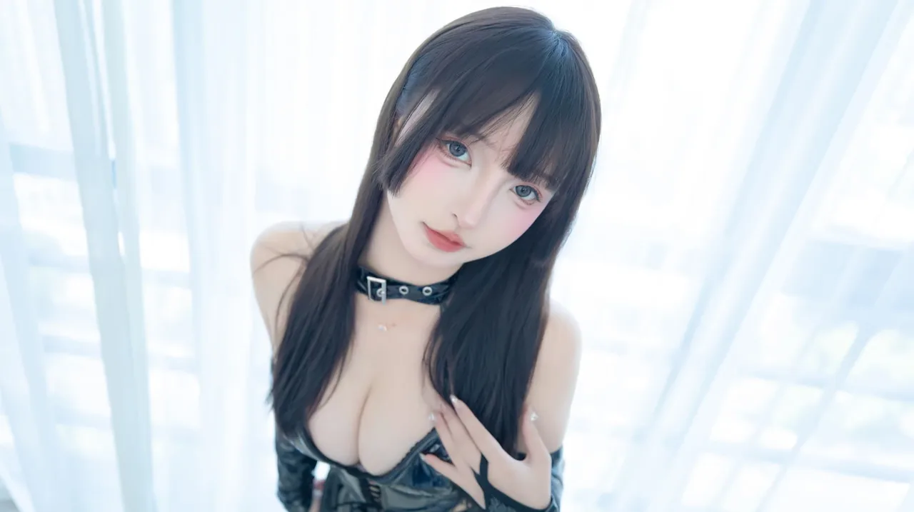 神楽坂真冬美脚