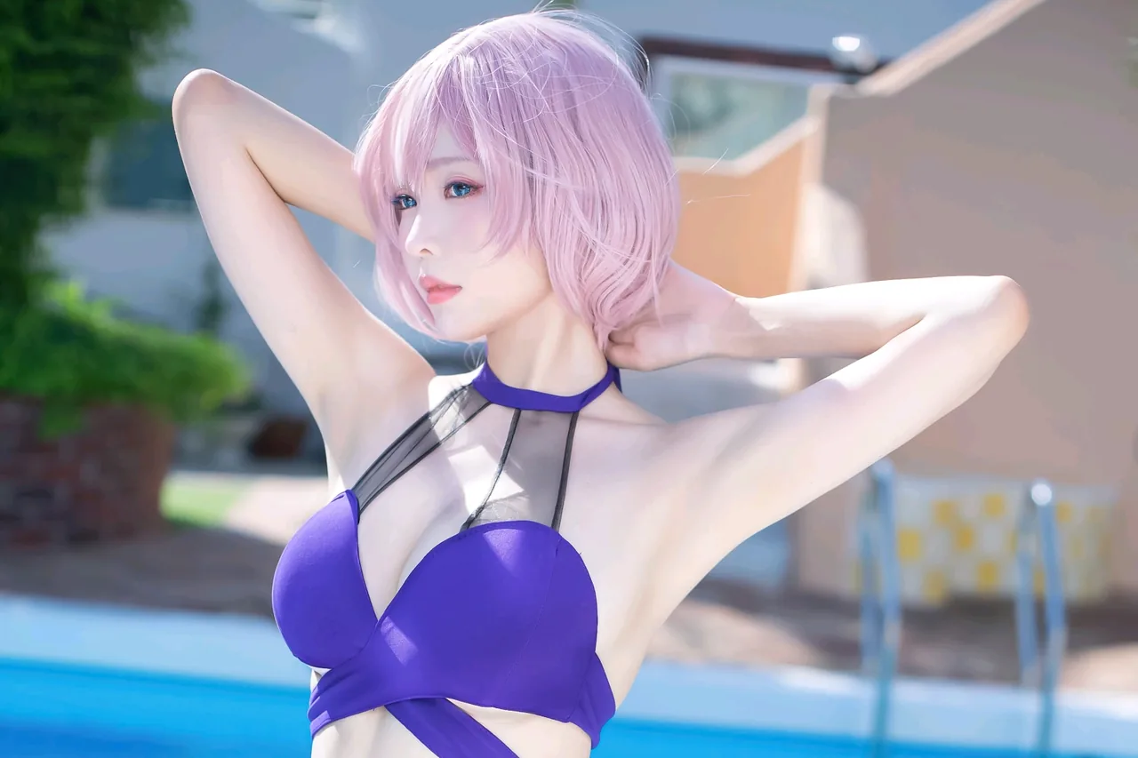 Elyee子Mujina Swimsuit