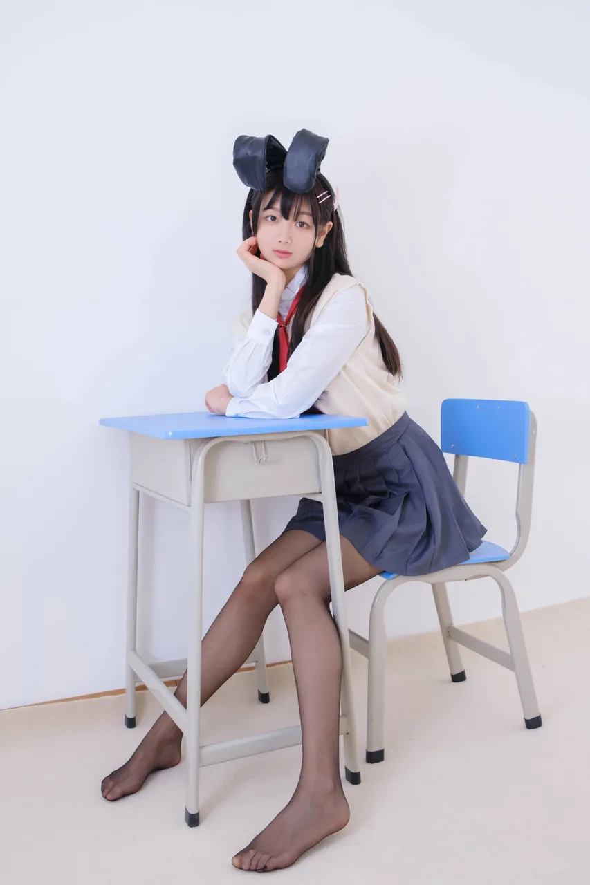 赤西夜夜麻衣学姐