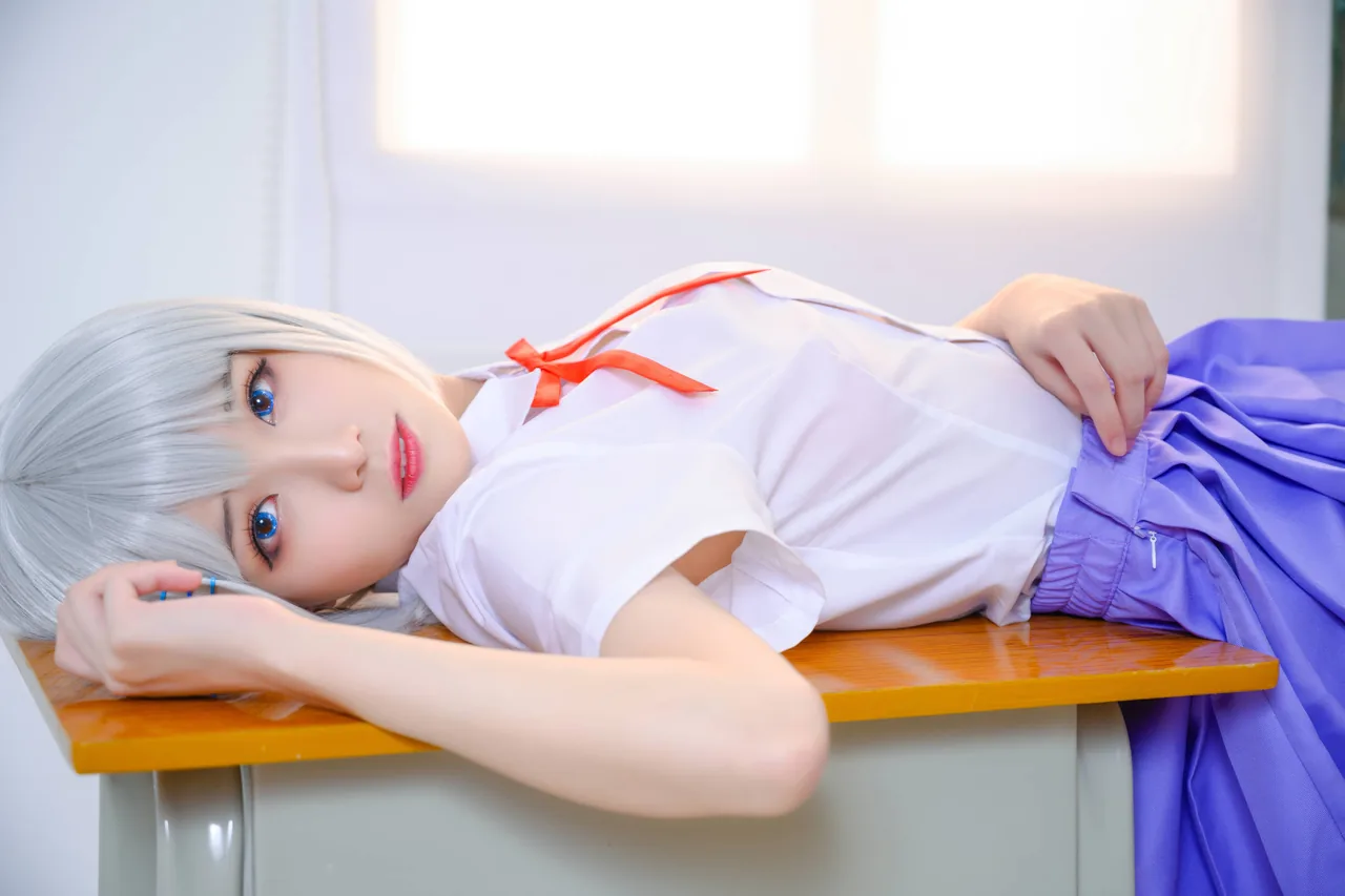 Tomoyo酱鸢一折纸 - 校服
