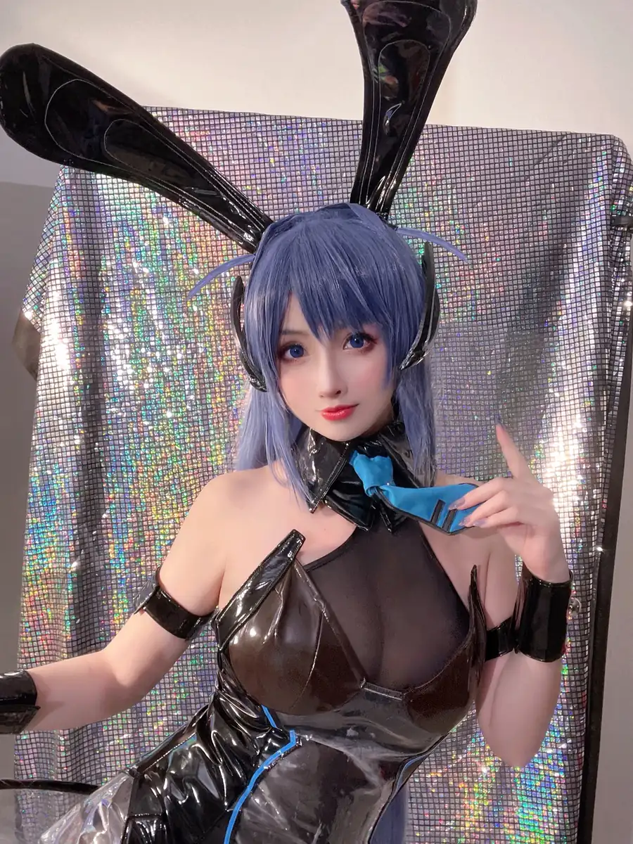 凉凉子花园兔女郎