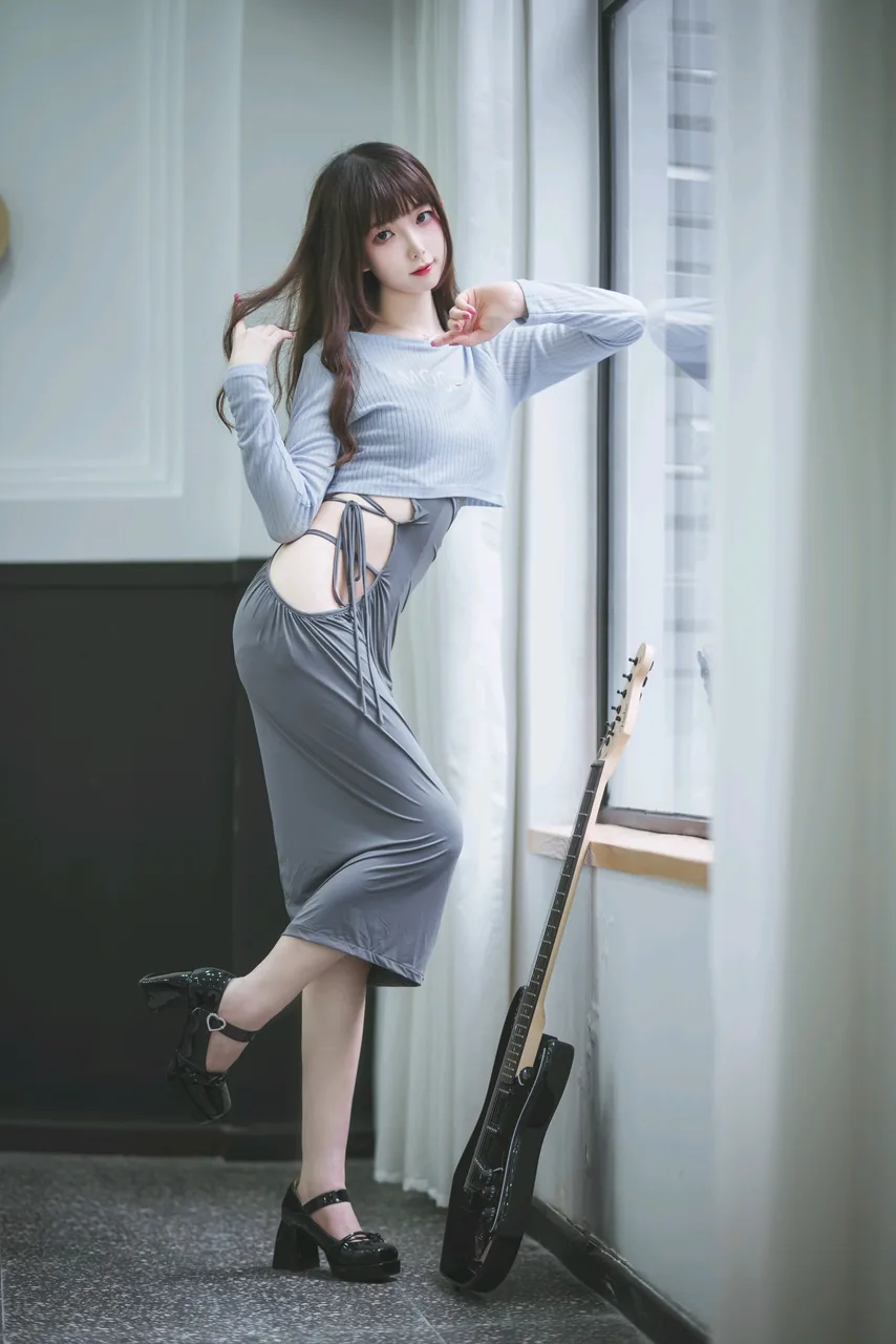 封疆疆吉他妹妹