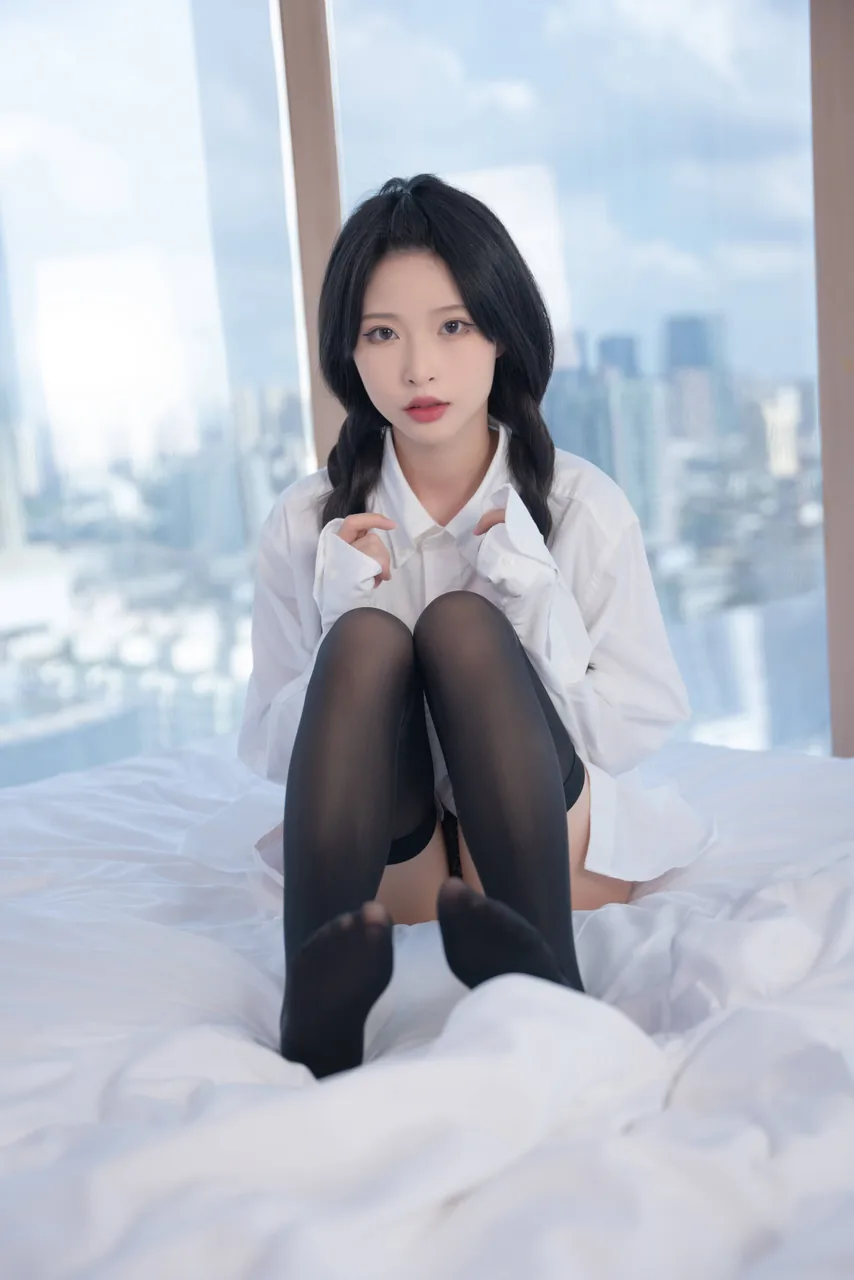 清水由乃衬衣