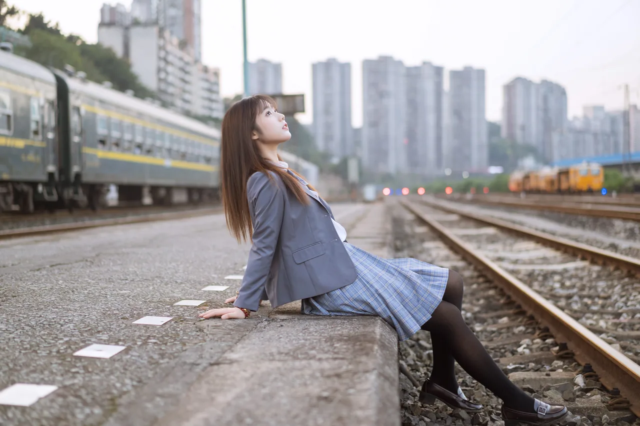 镜酱私奔之制服