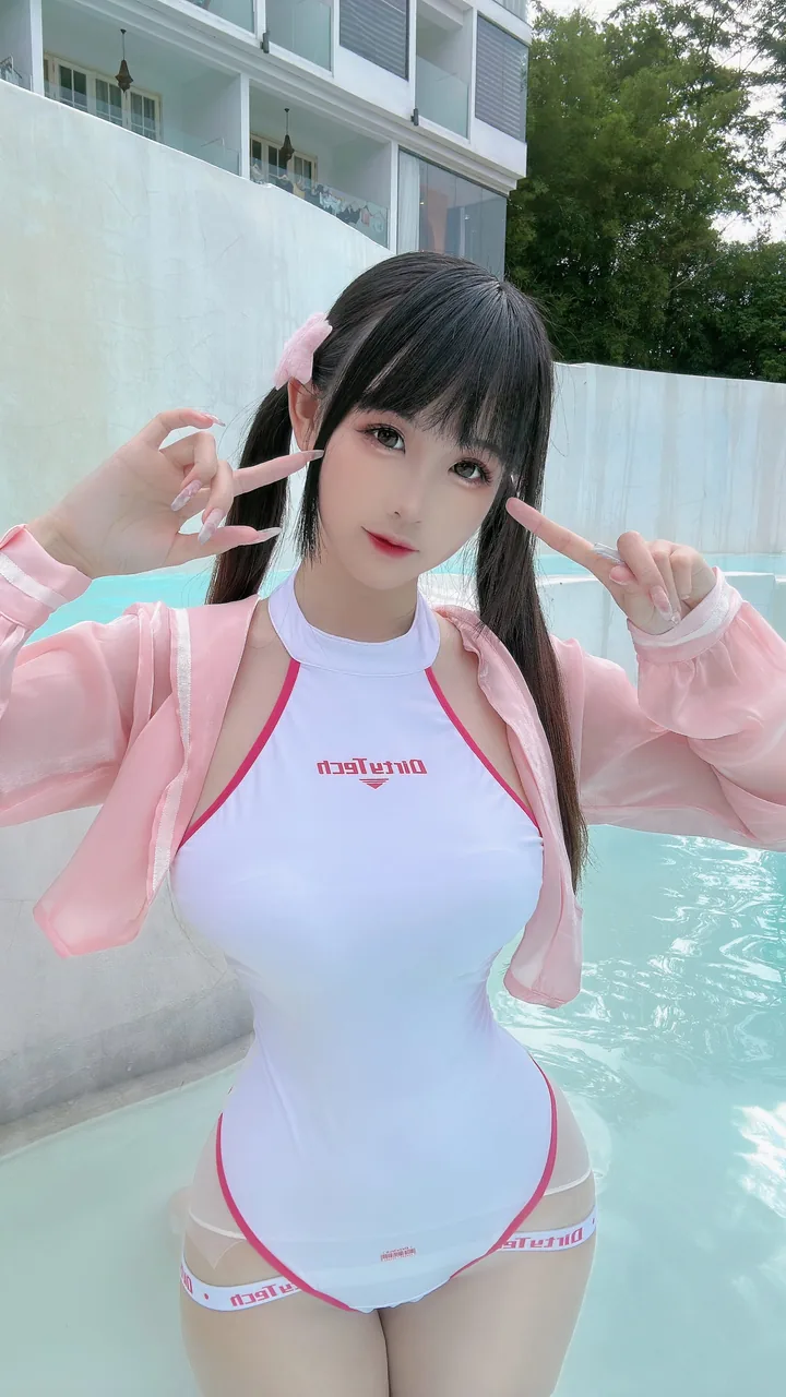 miko酱泳装合集