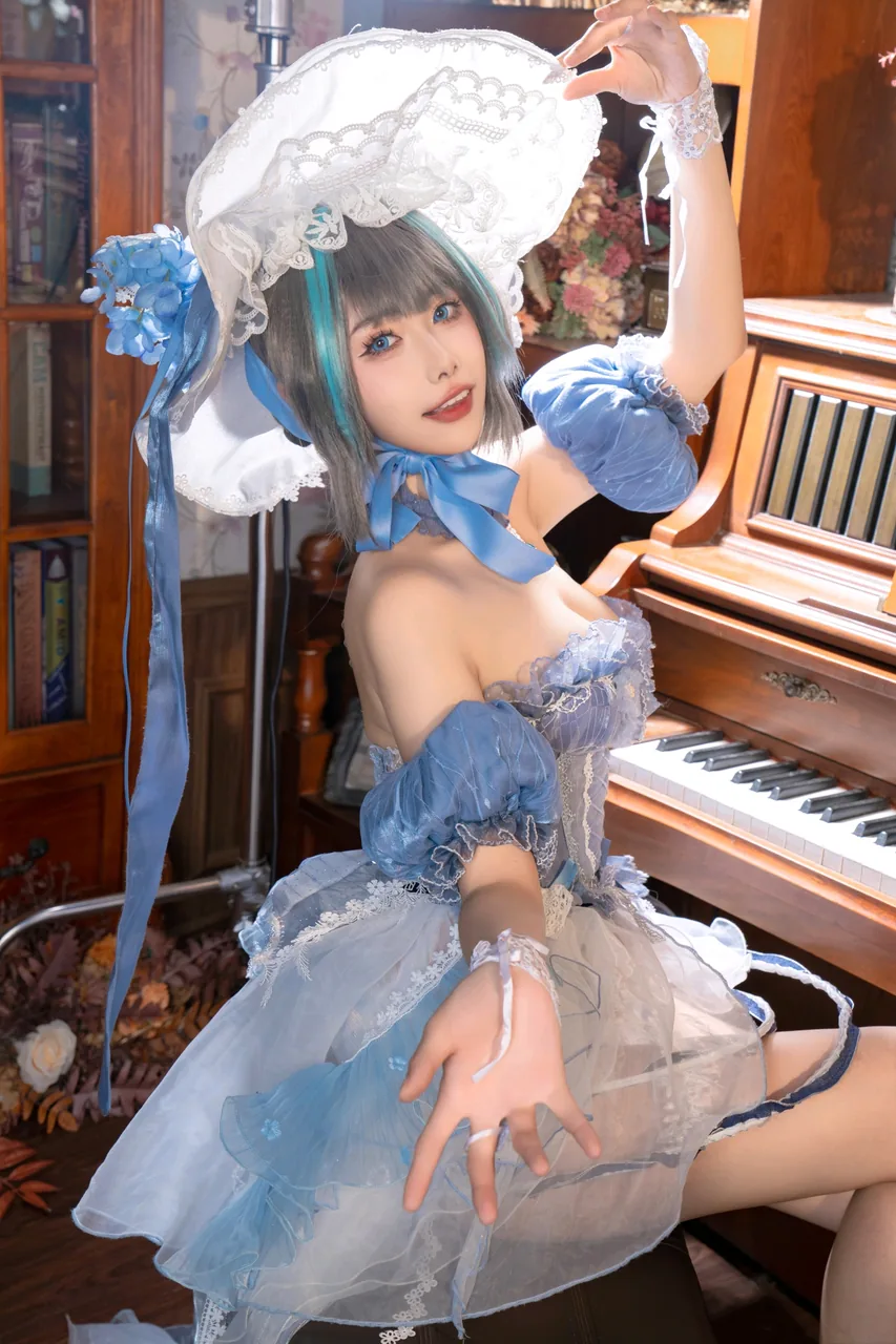 Momoko葵葵柴郡礼服