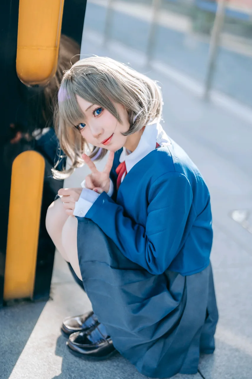 花柒Hana唐可可校服