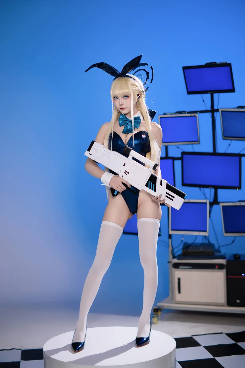 艾西Aiwest飞鸟马时兔女郎