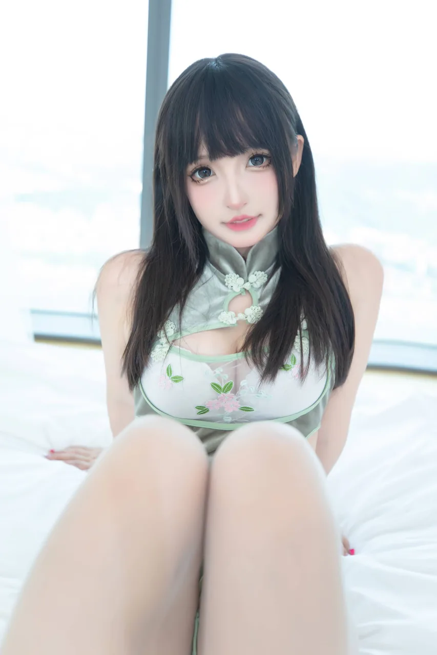 神楽坂真冬青翠如梦