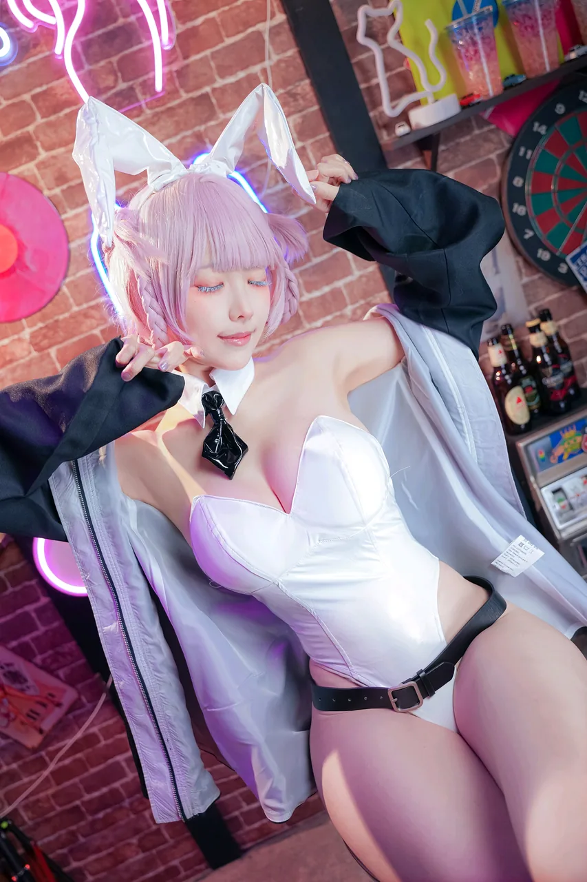 Elyee子Nazuna Bunny