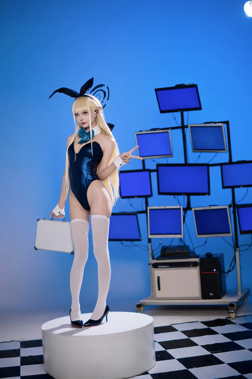 艾西Aiwest飞鸟马时兔女郎