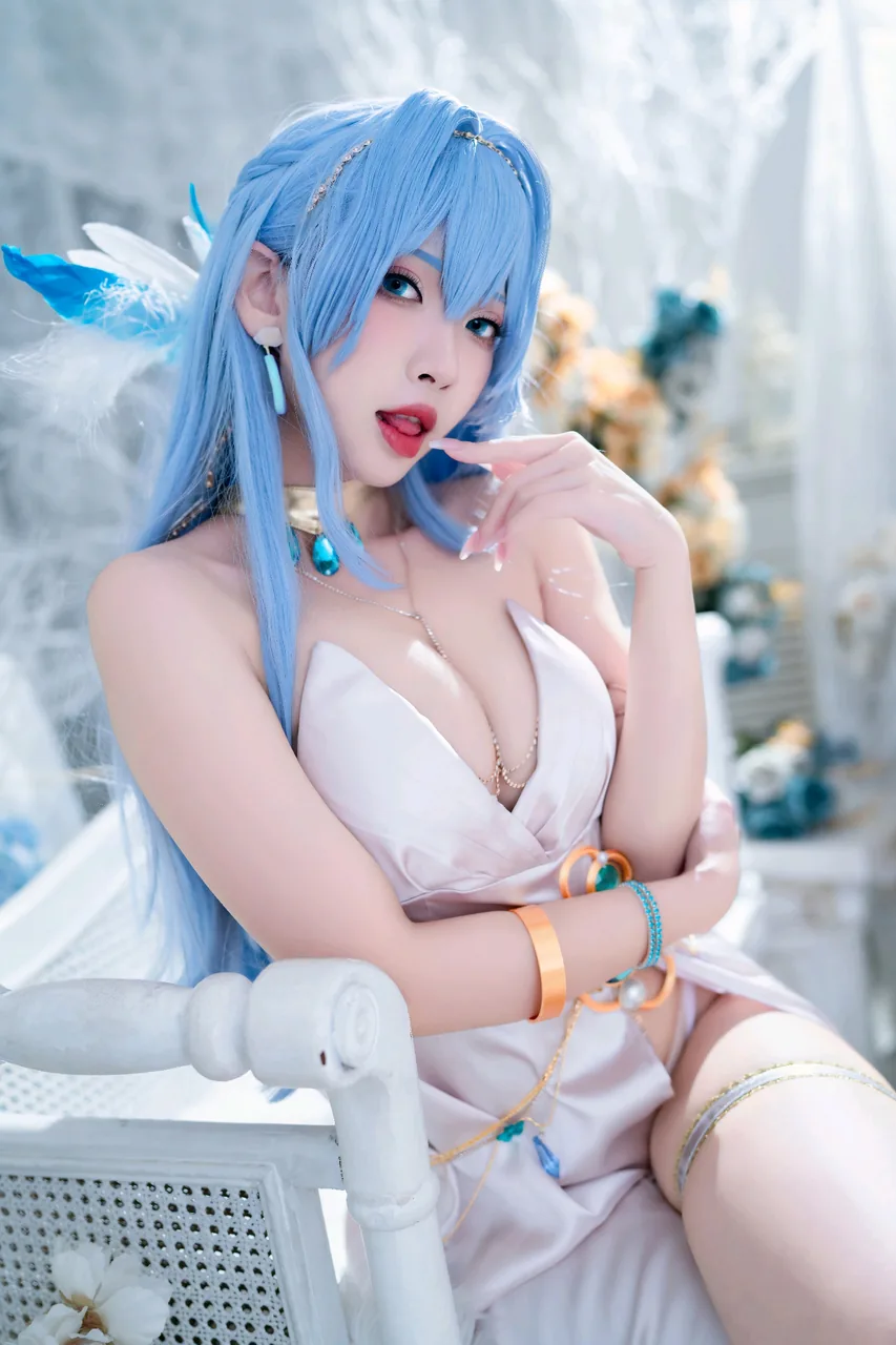 宫本桜海伦娜礼服