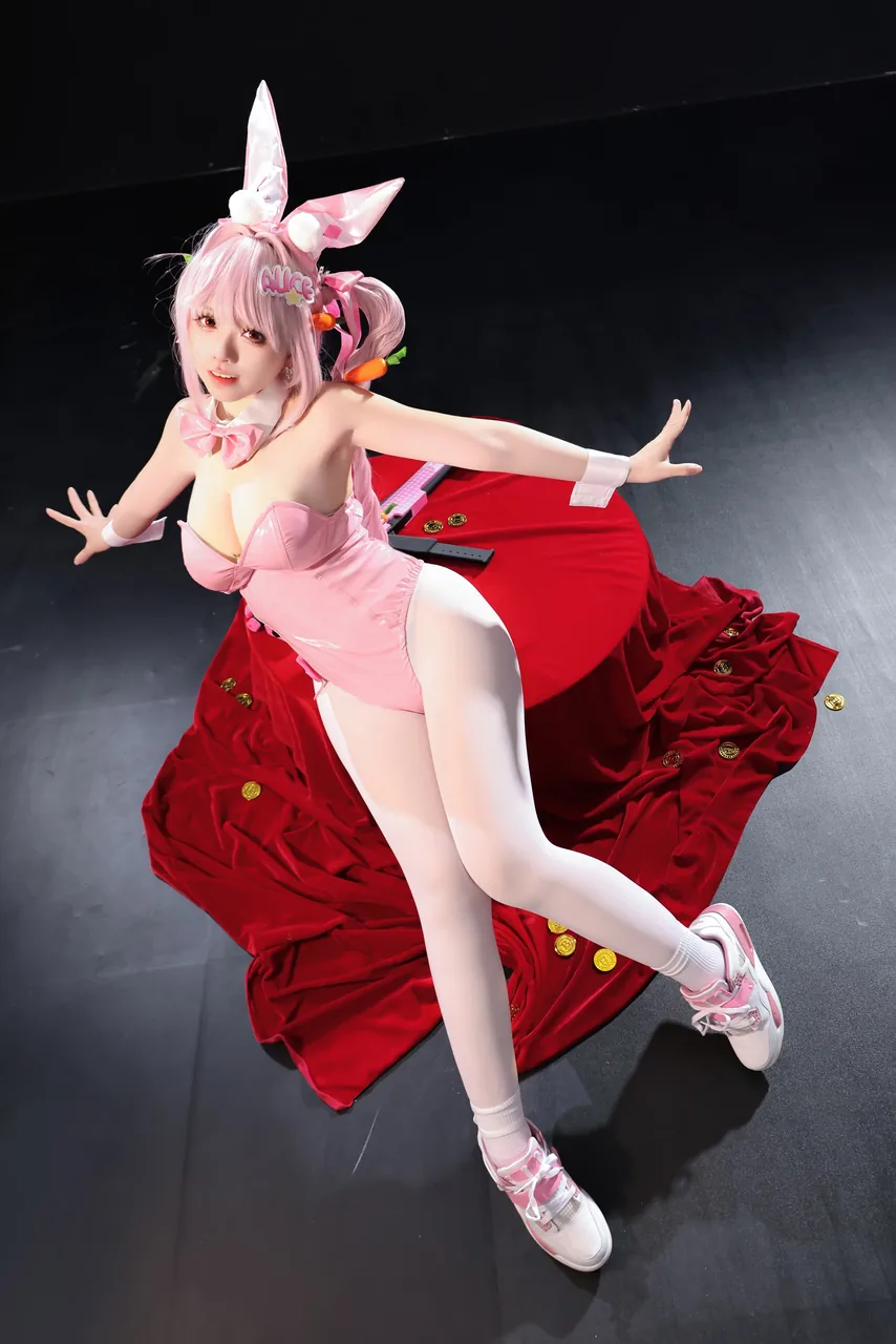 G44不会受伤爱丽丝兔女郎