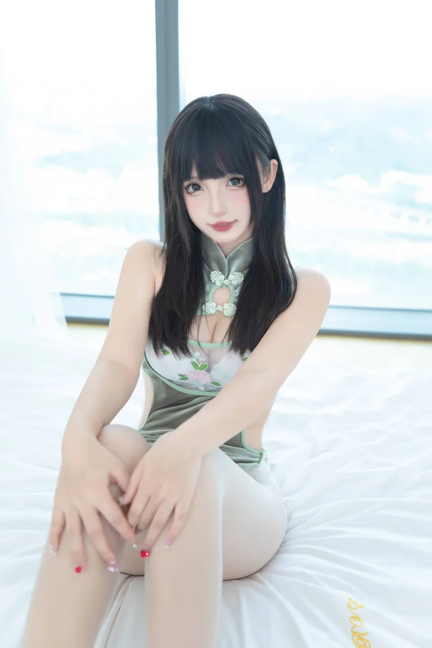 神楽坂真冬青翠如梦