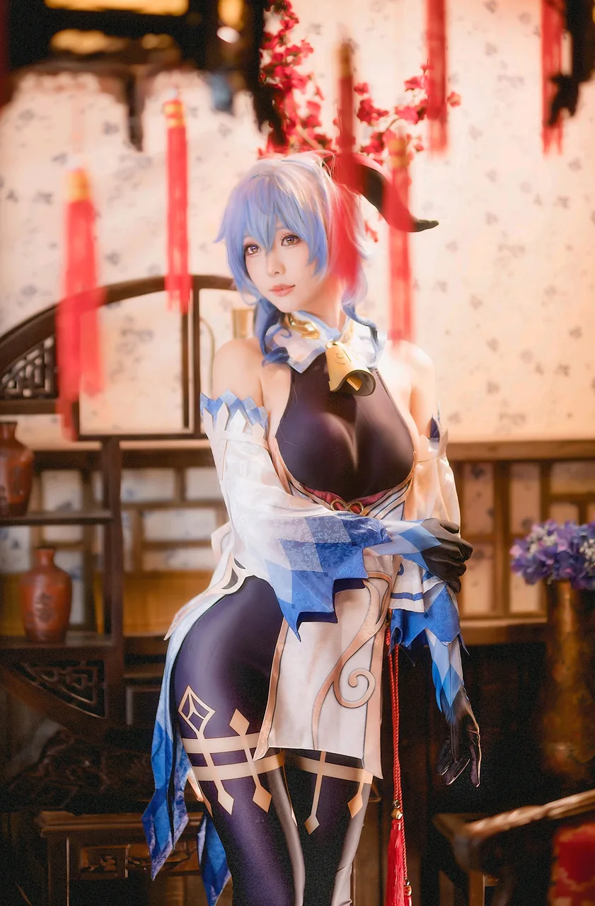 Elyee子甘雨