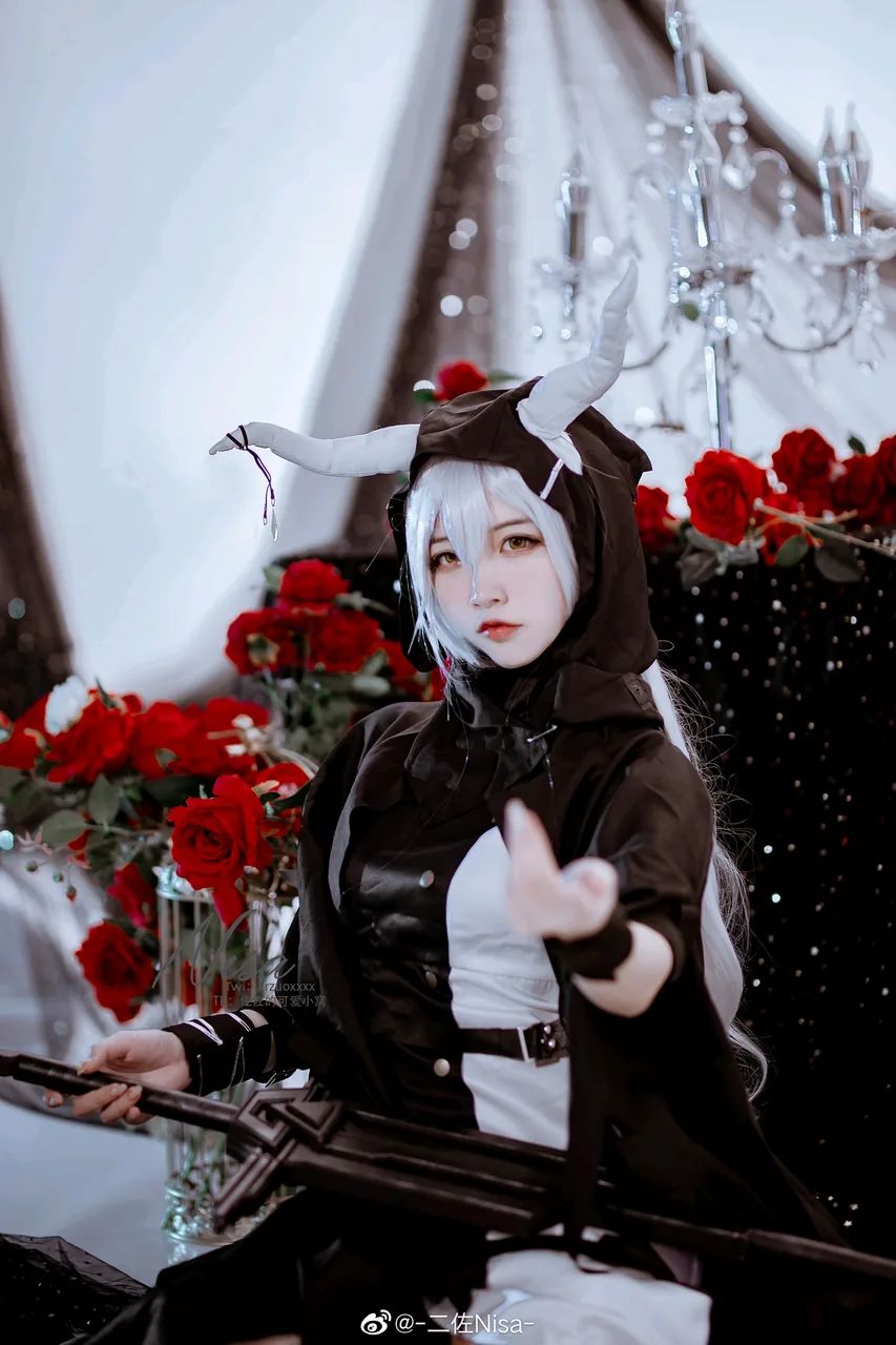 二佐Nisa闪灵